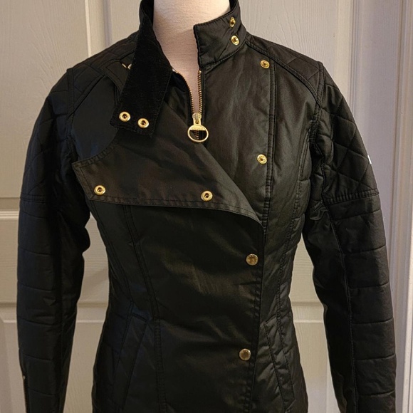 Ladie's Barbour Axle Waxed Motorcycle Jacket size US 4 / UK 8 NWT - Picture 3 of 6